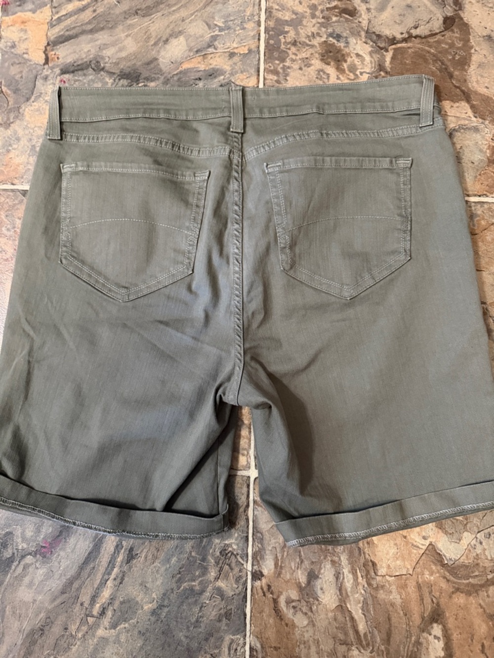 NYDJ Olive Roll-Cuff Bermuda Shorts - Picture 3 of 3